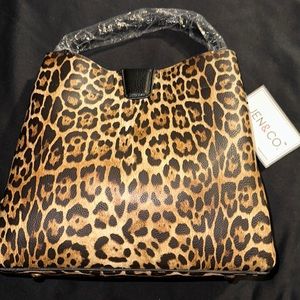 Jen & Co Leopard Print Purse